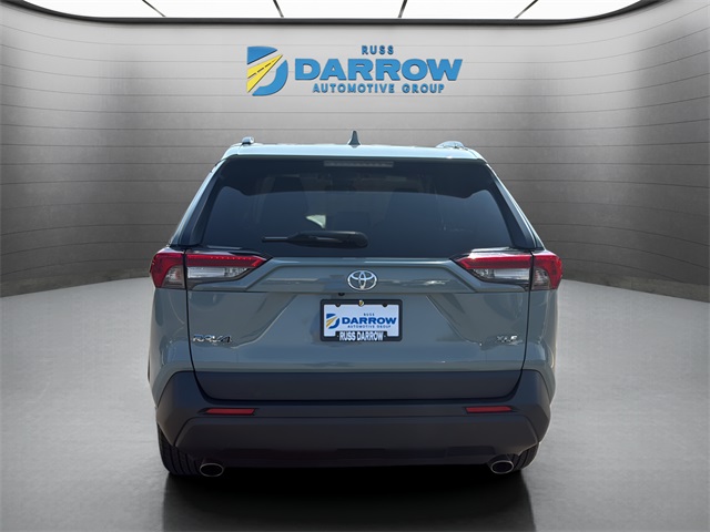 2023 Toyota RAV4 XLE photo 4