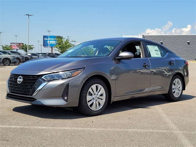 2025 Nissan Sentra S photo 4