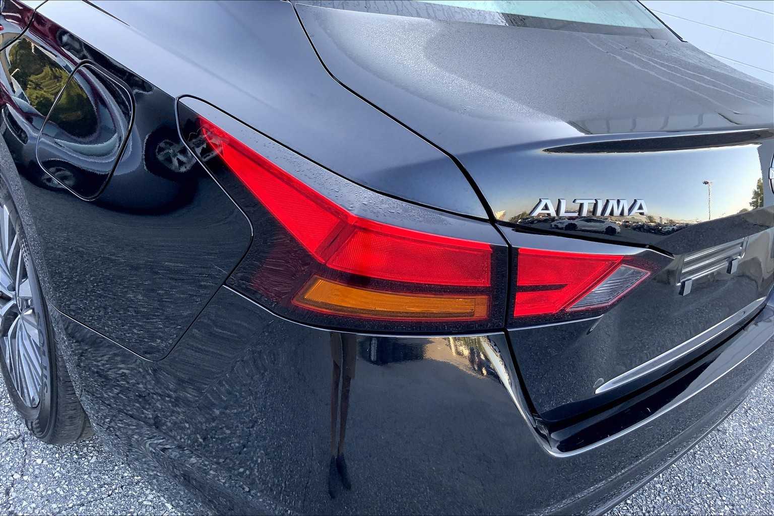 2024 Nissan Altima 2.5 SV photo 26