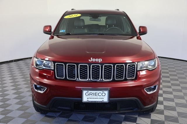 2021 Jeep Grand Cherokee Laredo X photo 3
