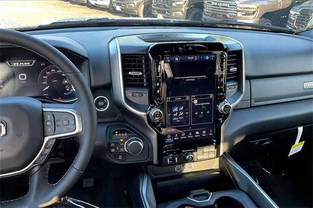2025 Ram 1500 Big Horn Lone Star photo 6