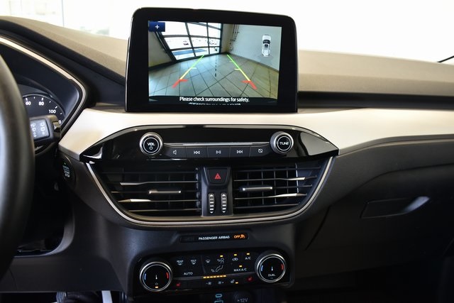 2022 Ford Escape Hybrid SEL photo 21