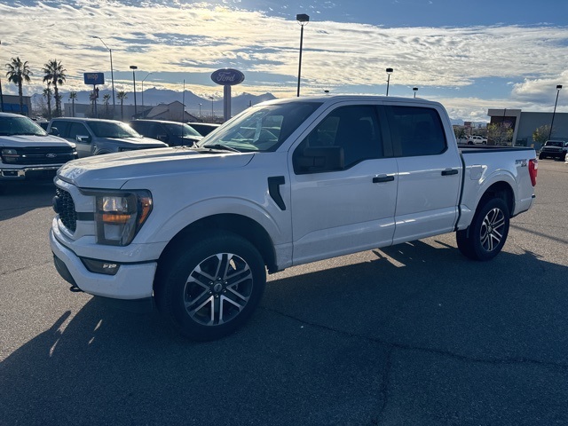 2023 Ford F-150 XL's photo