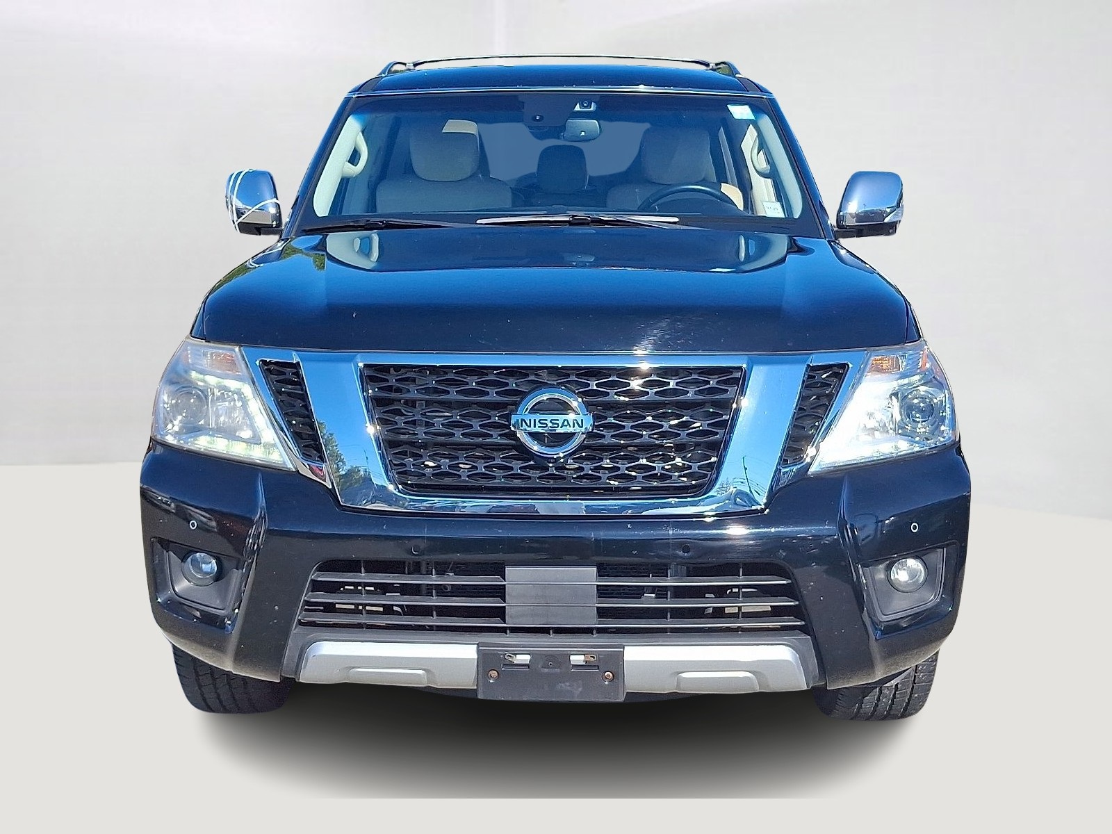 2017 Nissan Armada Platinum photo 2