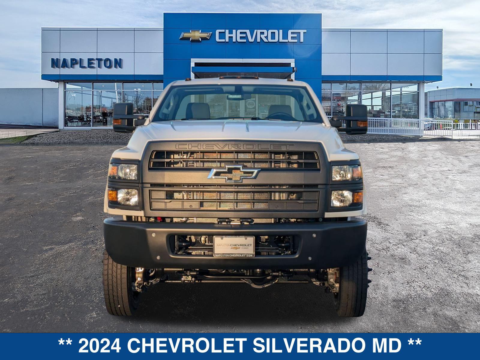 2024 Chevrolet Silverado 5500HD Work Truck photo 2