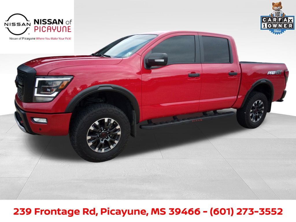 2024 Nissan Titan PRO-4X's photo