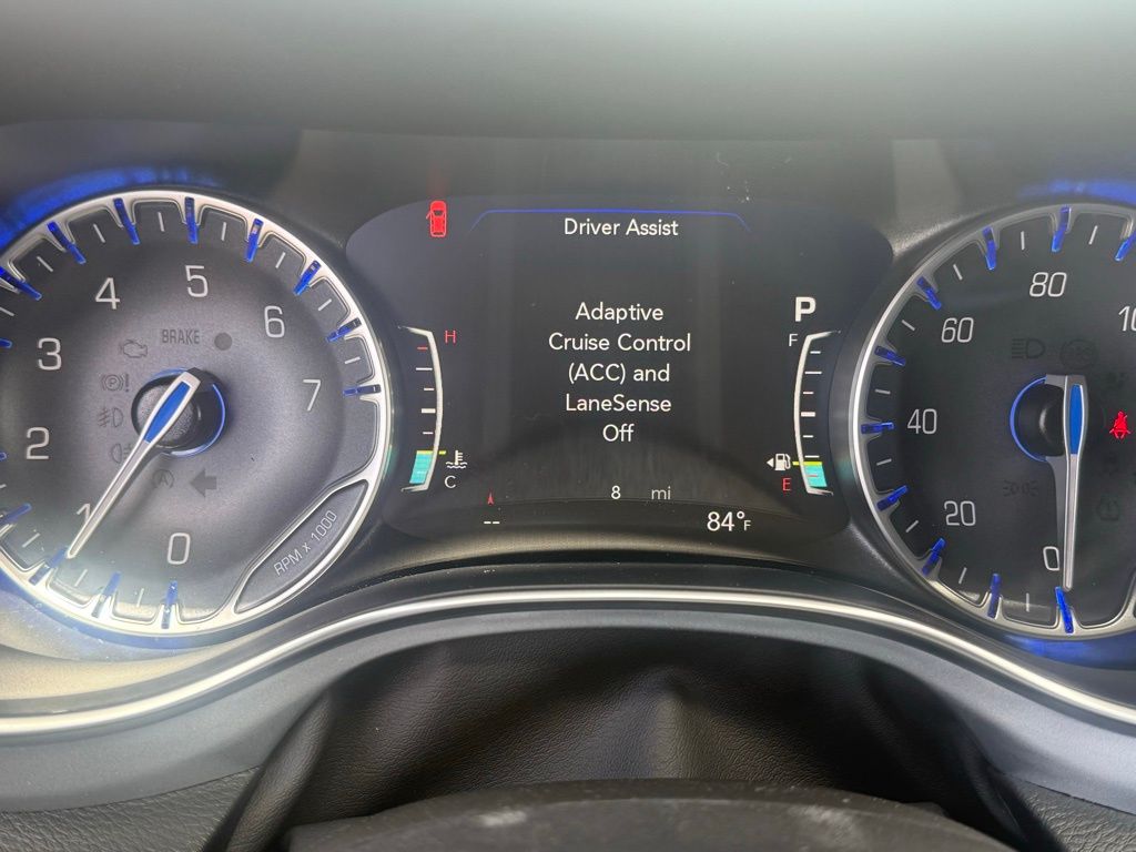 2026 Chrysler Pacifica Limited photo 16