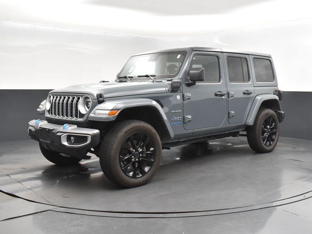 2024 Jeep Wrangler Sahara 4xe photo 3