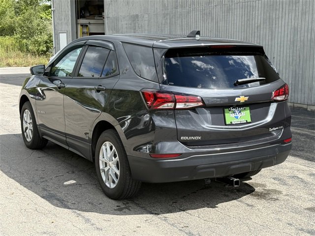 2022 Chevrolet Equinox LS photo 8