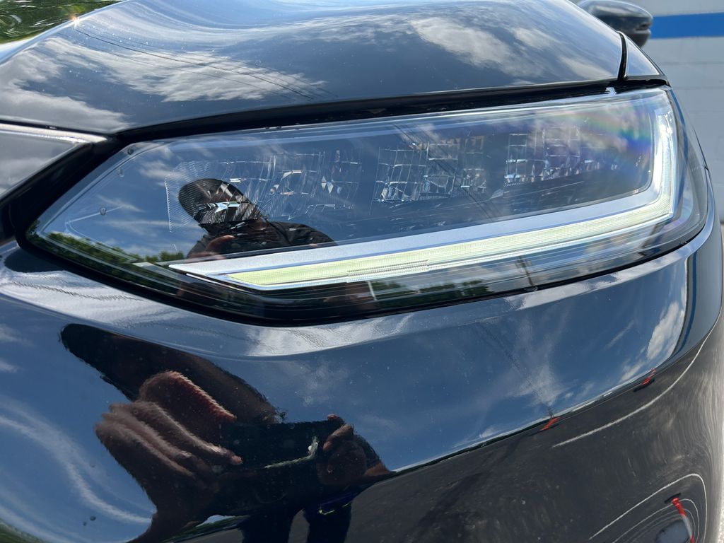 2026 Honda HR-V LX photo 7