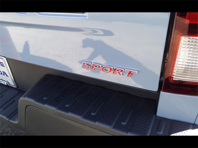 2025 Honda Ridgeline Sport photo 15