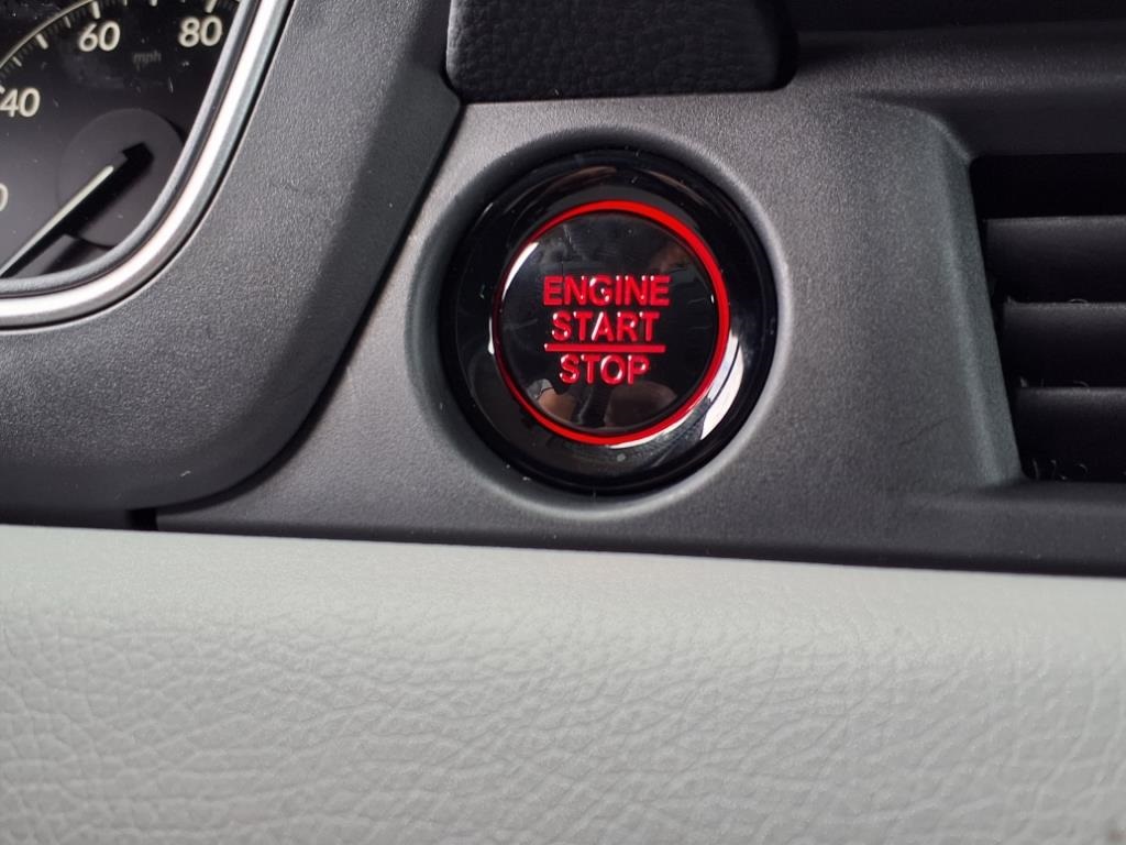 2025 Honda Pilot Touring photo 19