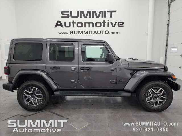 New 2025 Jeep Wrangler Sahara Utility in Fond du Lac #25J76