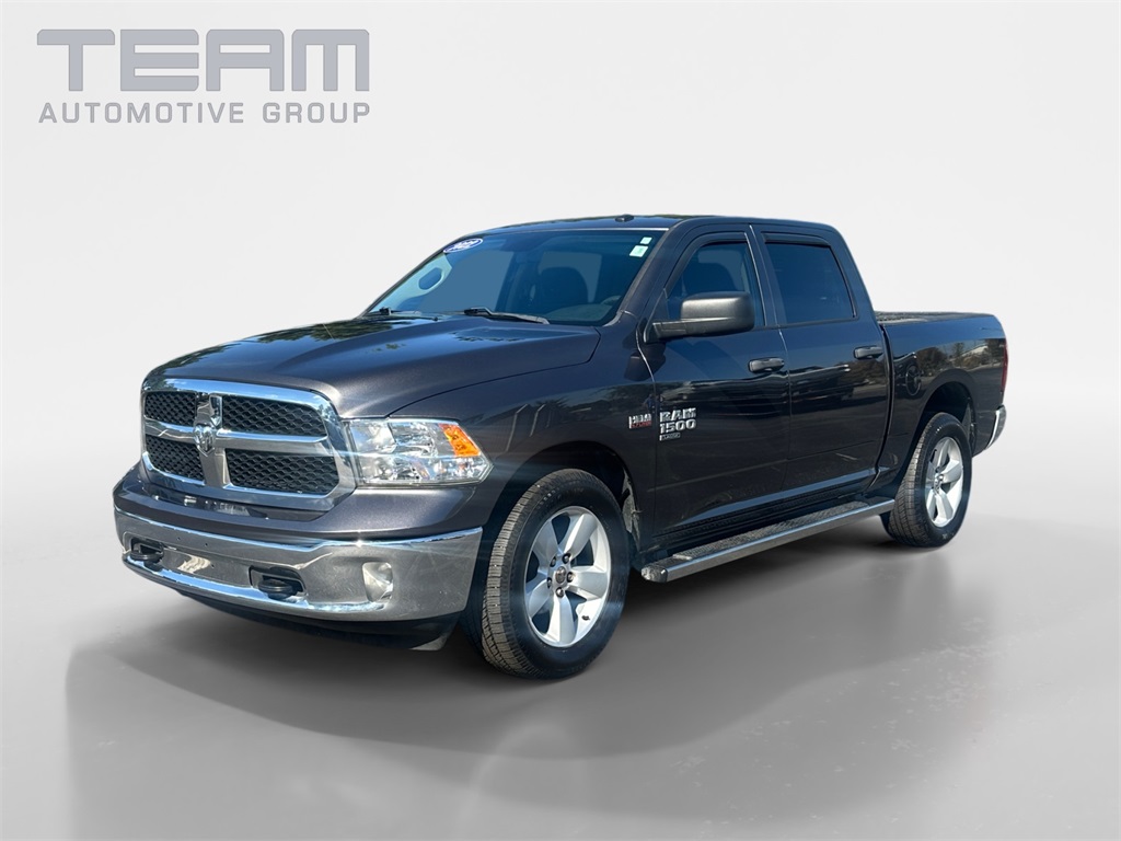 2022 Ram 1500 Classic Tradesman photo 3