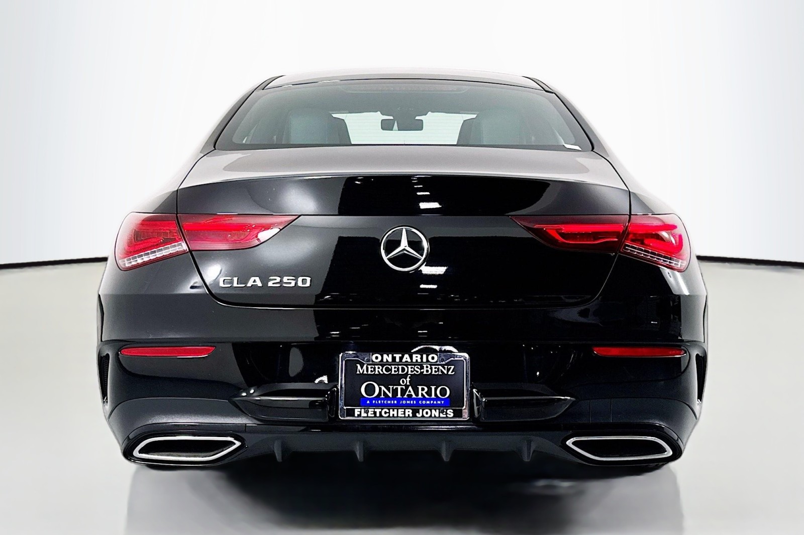2023 Mercedes Benz CLA 250 photo 3
