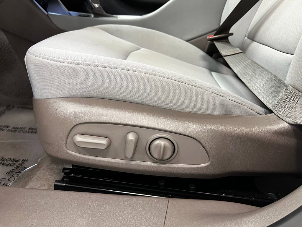 2020 Chevrolet Malibu LS photo 14