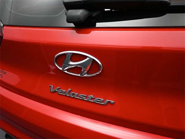 2022 Hyundai Veloster N Base photo 25