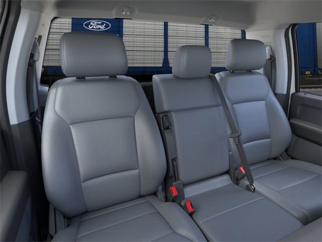 2026 Ford F-350 photo 8