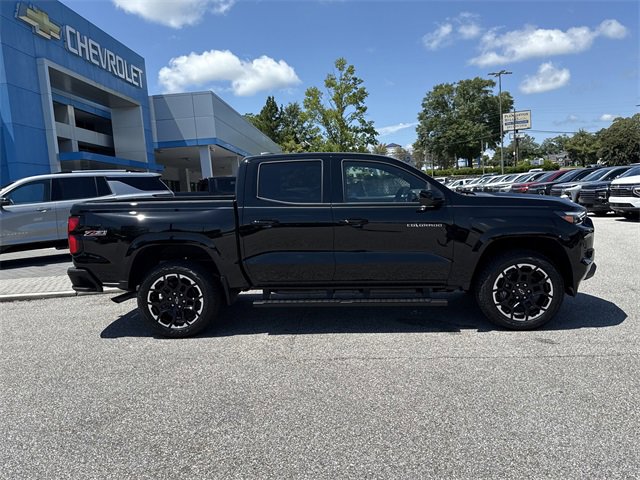 2026 Chevrolet Colorado Z71 photo 2