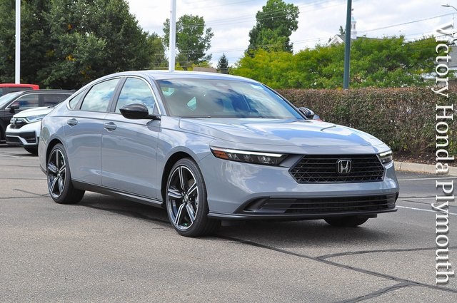 2025 Honda Accord Hybrid Sport's photo