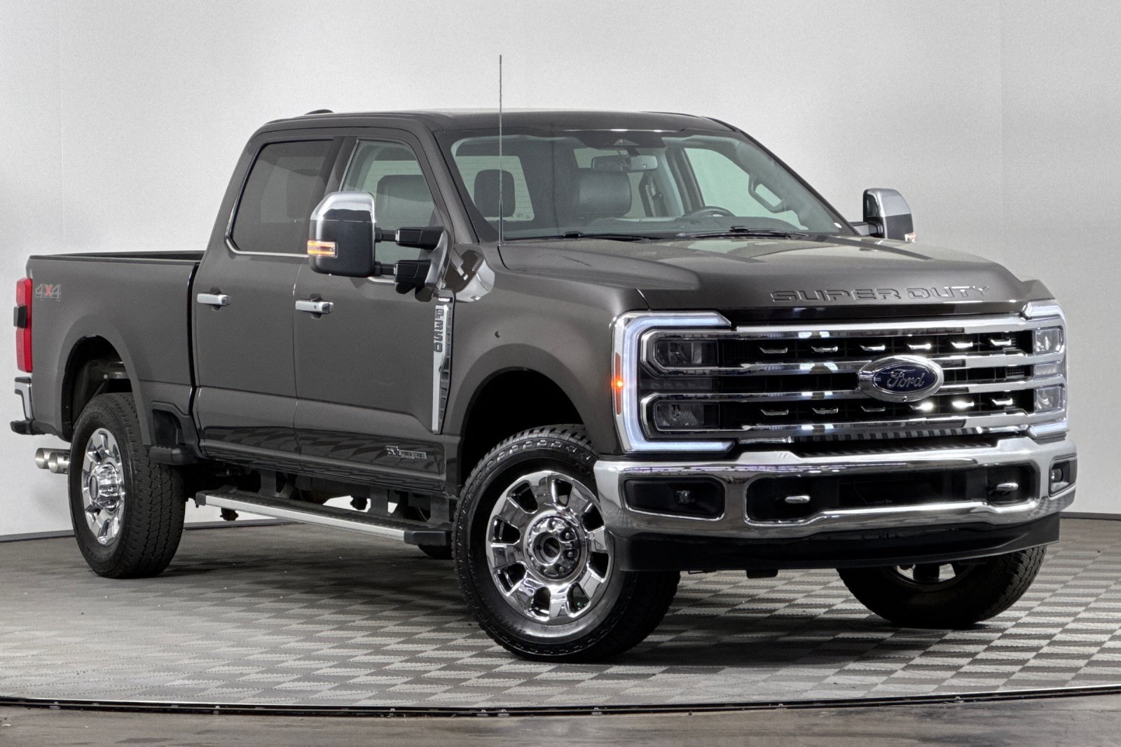 2024 Ford F-350 XL photo 2