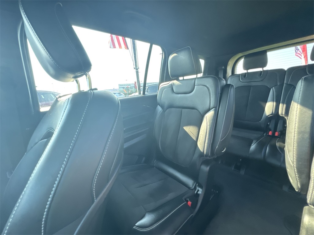 2022 Jeep Grand Cherokee Altitude photo 11