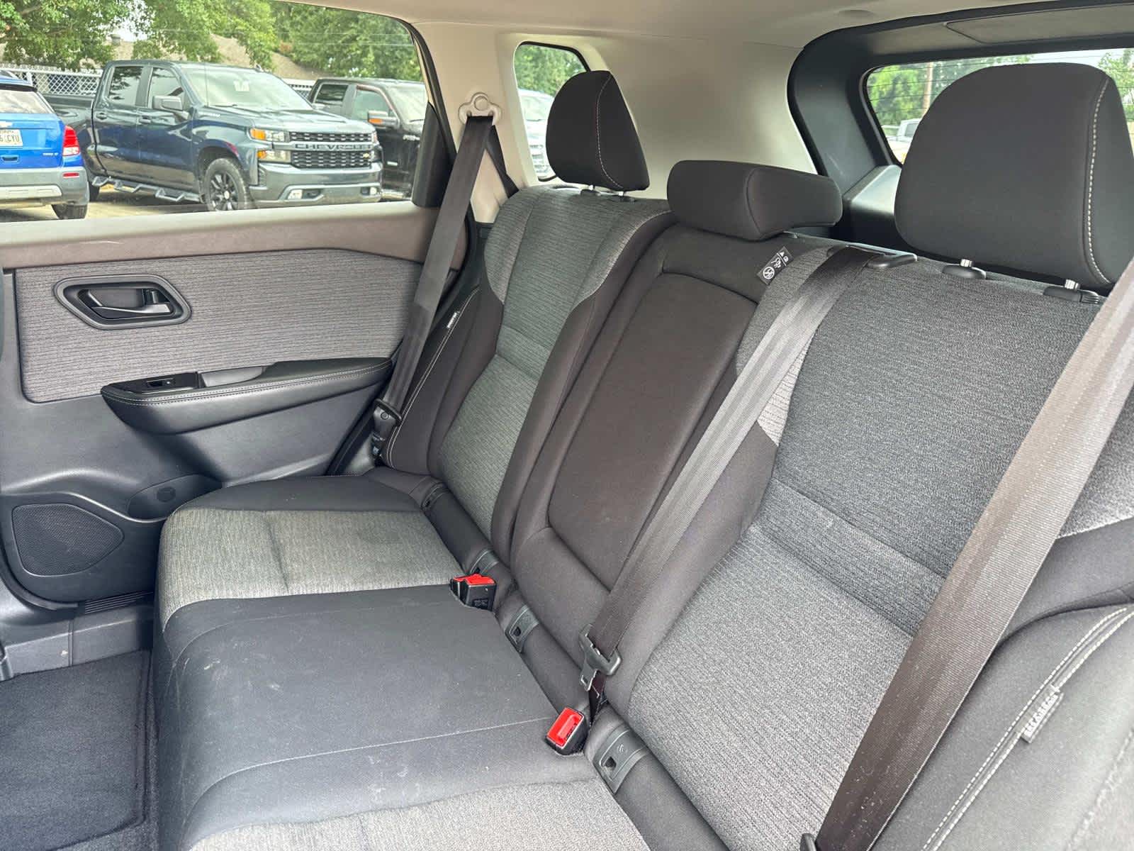 2021 Nissan Rogue S photo 31