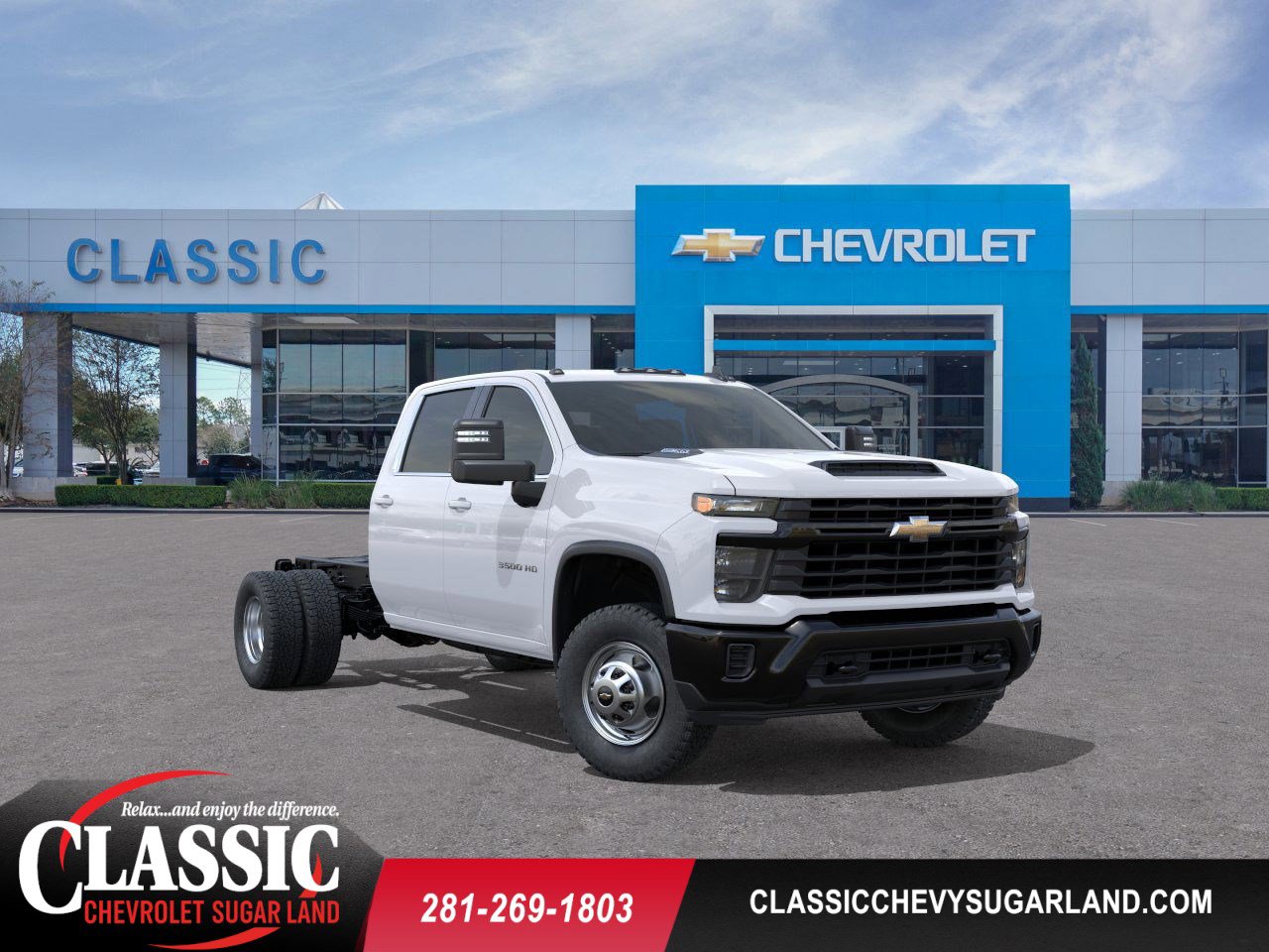 2025 Chevrolet Silverado 3500HD Work Truck's photo