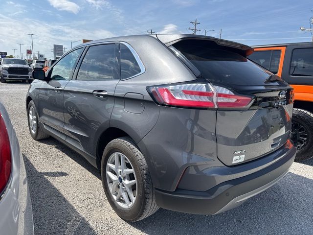2021 Ford Edge SEL photo 6