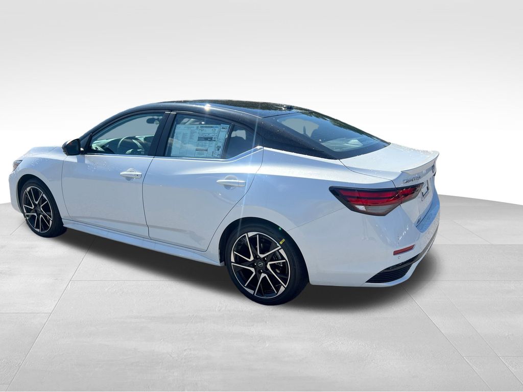 2025 Nissan Sentra SR photo 3