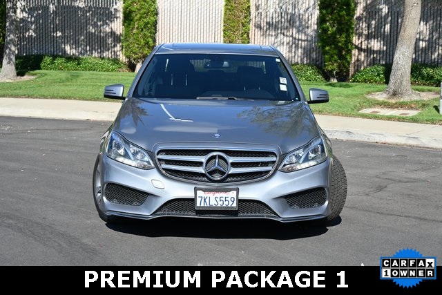 2015 Mercedes Benz E 350 photo 2