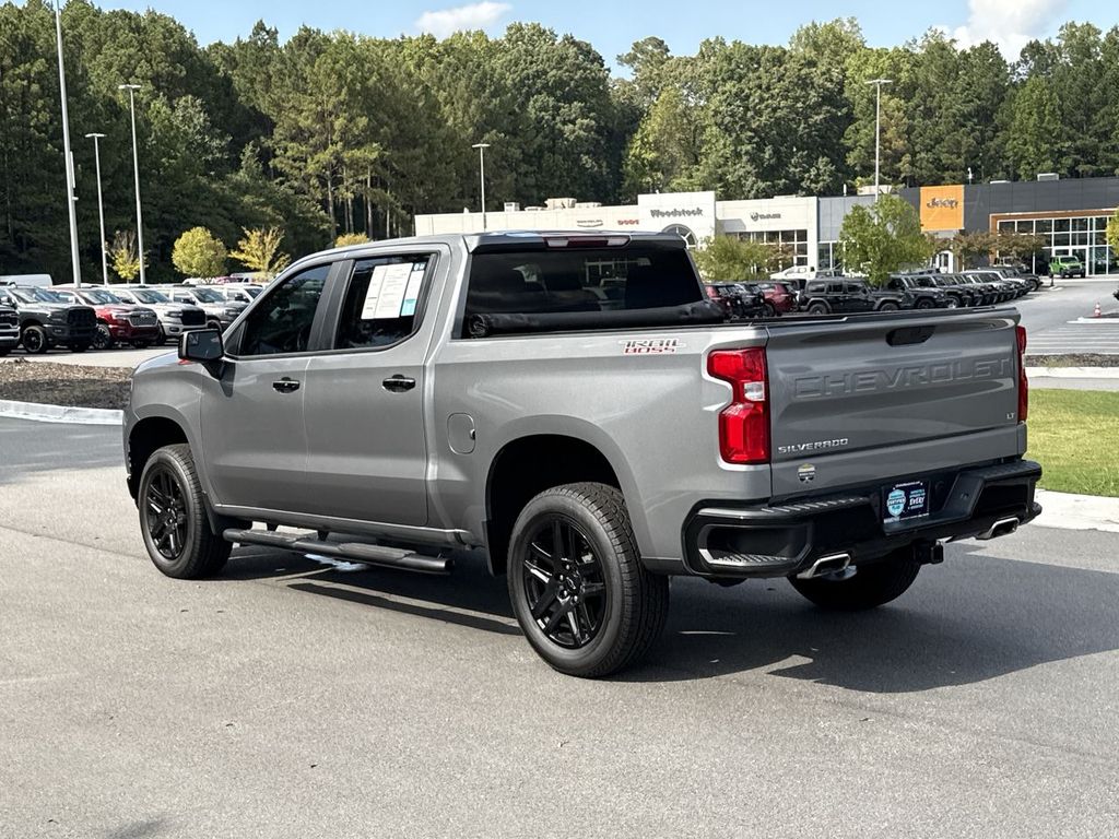 2022 Chevrolet Silverado 1500 LT Trail Boss photo 3