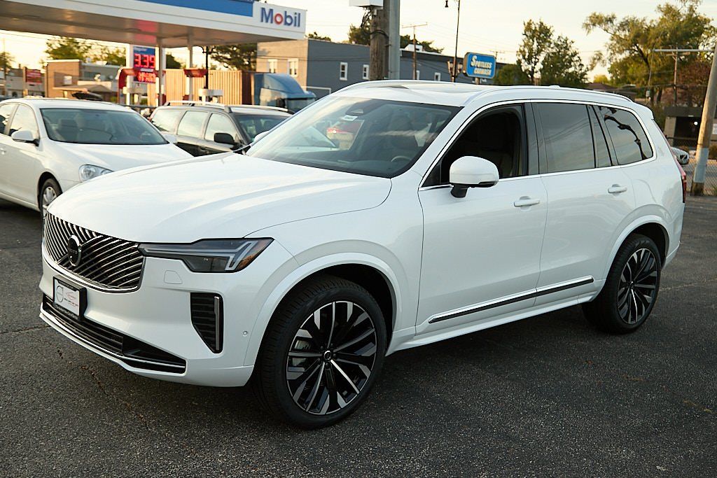 2026 VOLVO XC90 - Image 5