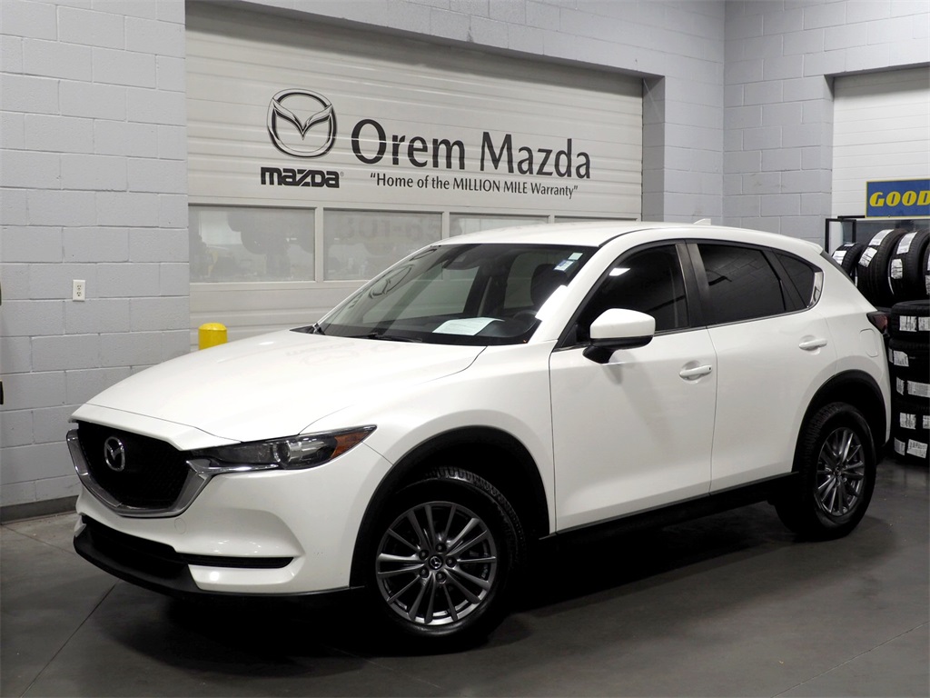 2017 Mazda CX-5 Sport's photo