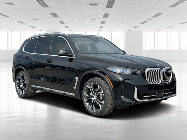 2026 BMW X5 40i's photo