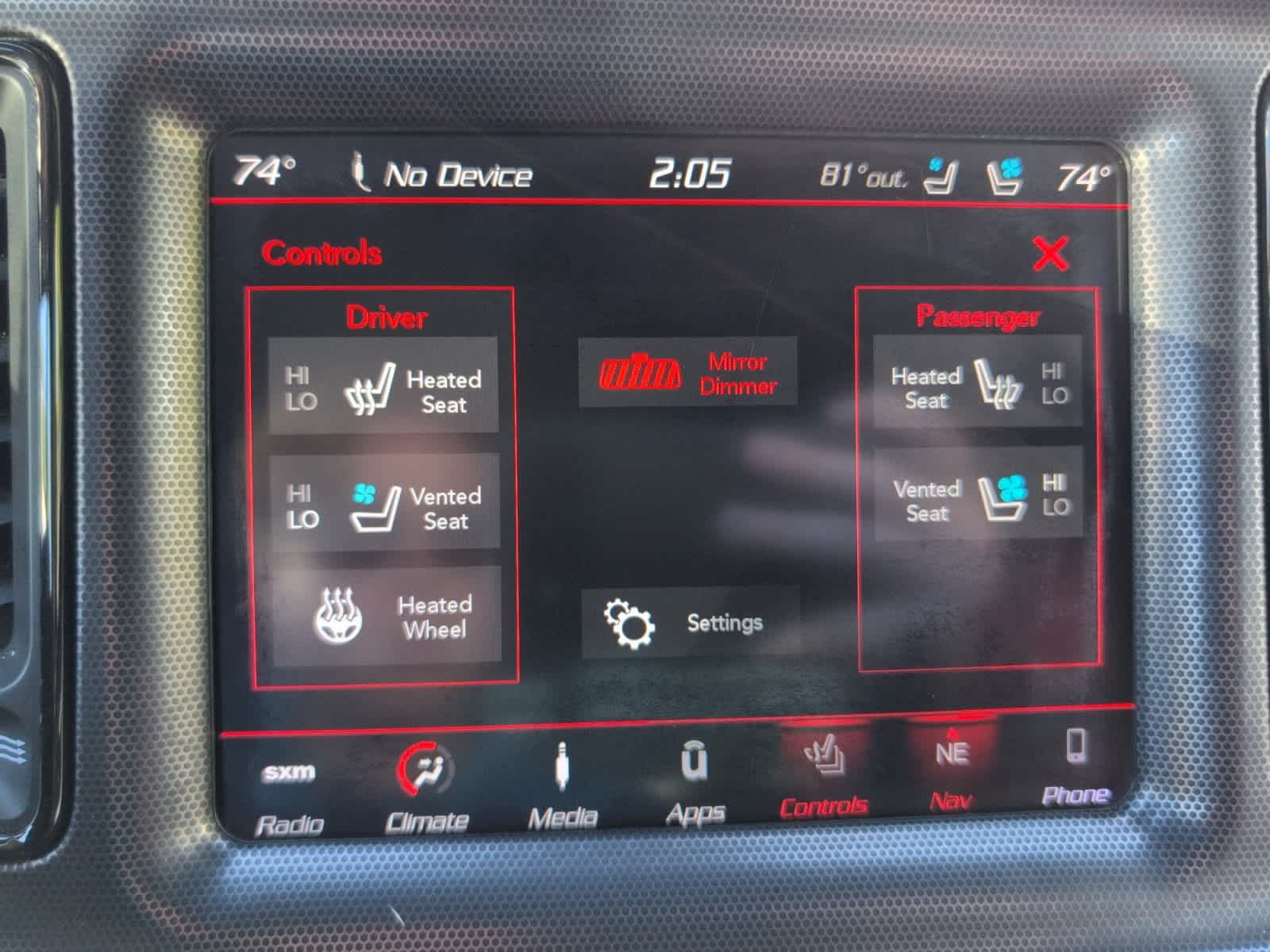 2018 Dodge Challenger SXT Plus photo 20
