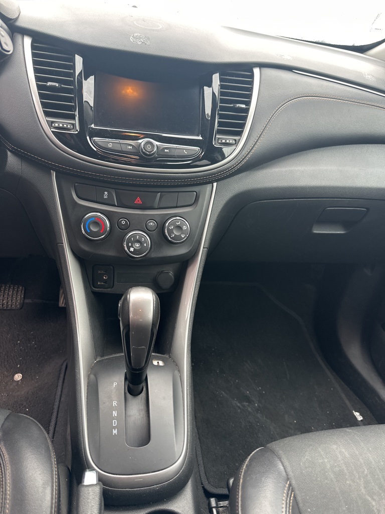 2022 Chevrolet Trax LT photo 4