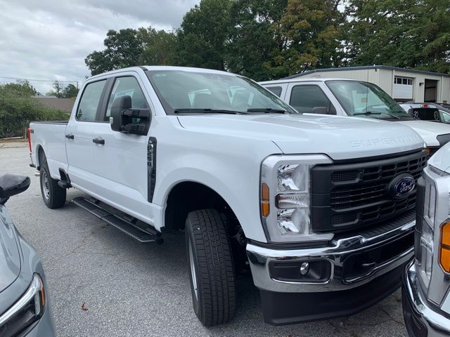 2026 Ford F-250 XL photo 2