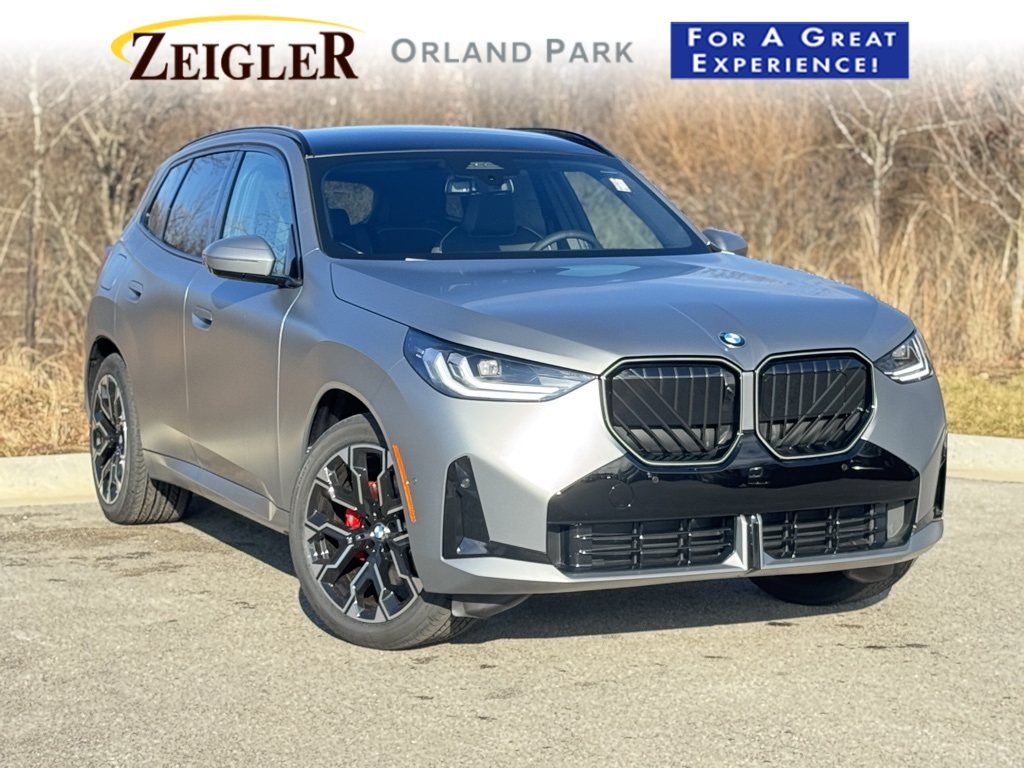 2026 BMW X3 30's photo