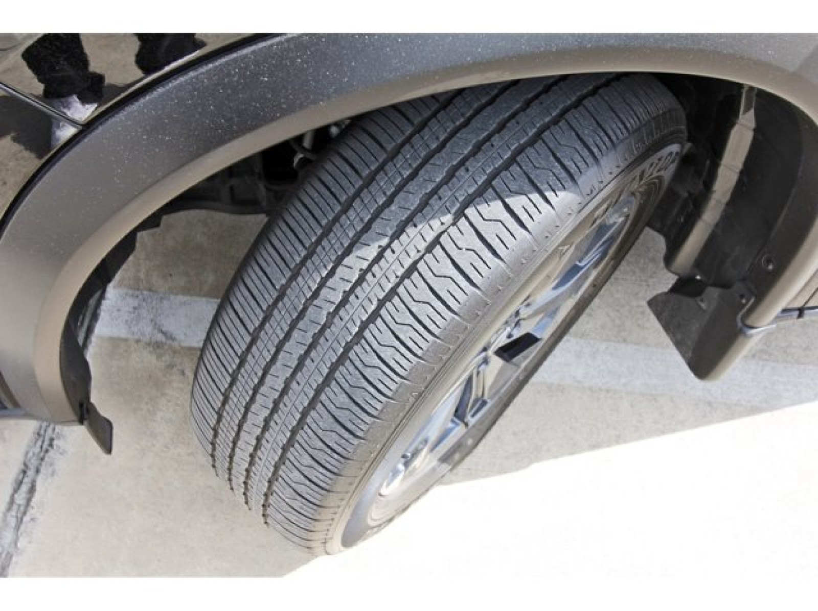 2025 Nissan Rogue SV Black at Robbins Nissan