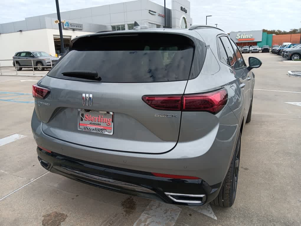 2025 Buick Envision Sport Touring photo 4