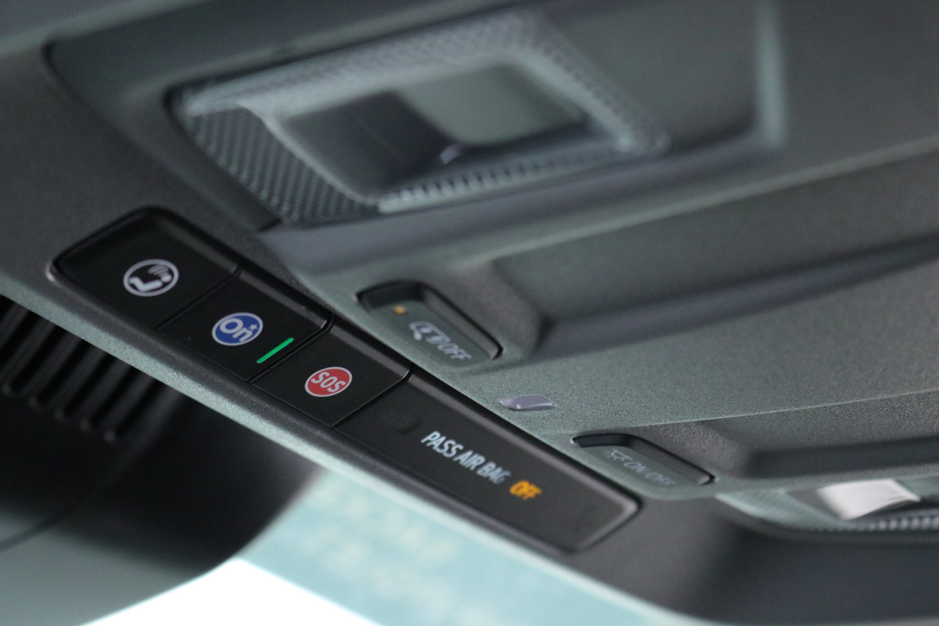 2025 Chevrolet Silverado 1500 LT photo 20