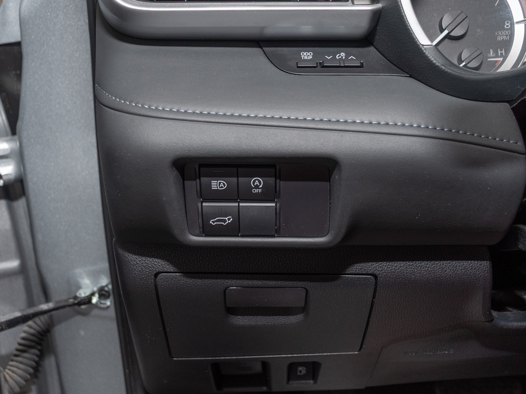 2024 Toyota Highlander XLE photo 10