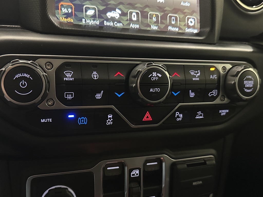 2021 Jeep Wrangler Unlimited Sahara High Altitude 4xe photo 31