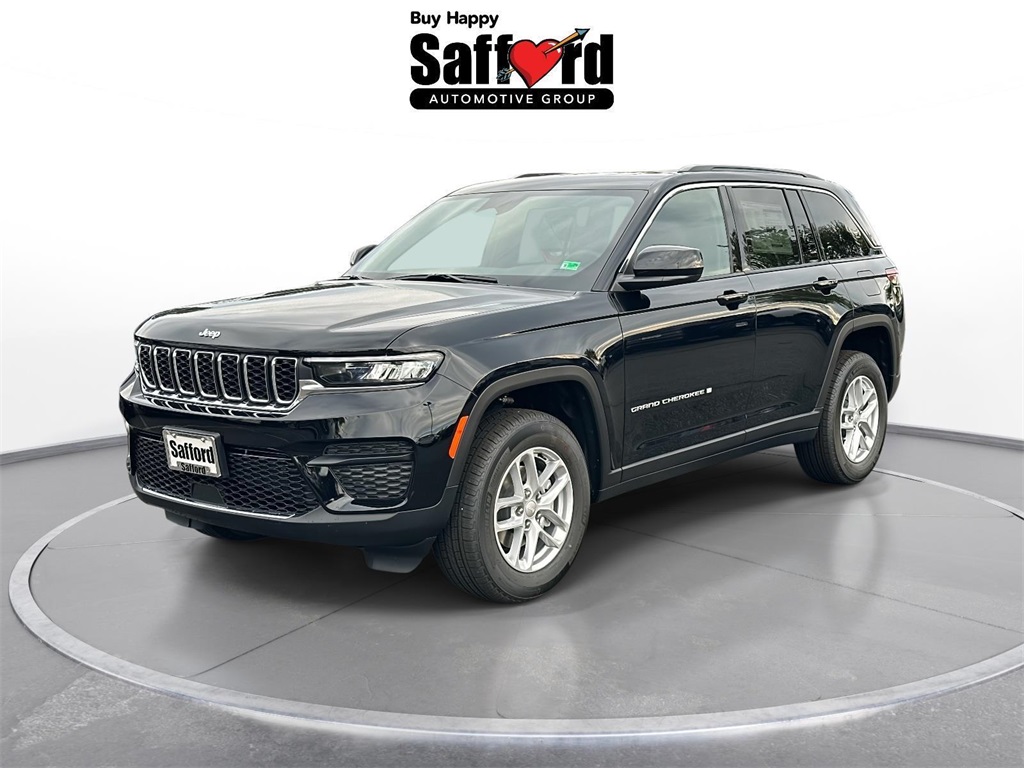 2025 Jeep Grand Cherokee Laredo's photo