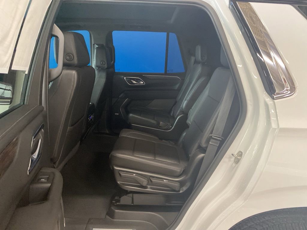 2024 Chevrolet Tahoe LT photo 4