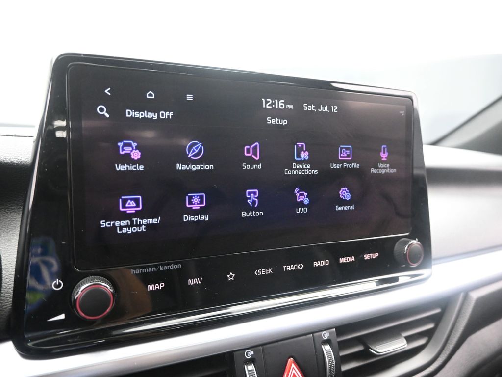 2022 Kia Forte GT-Line photo 13