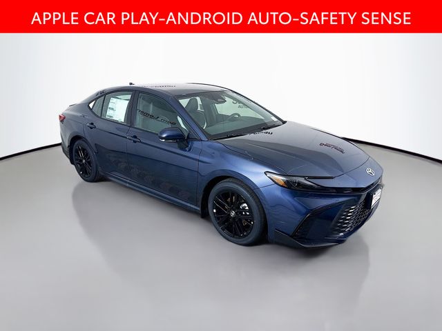 2026 Toyota Camry SE's photo