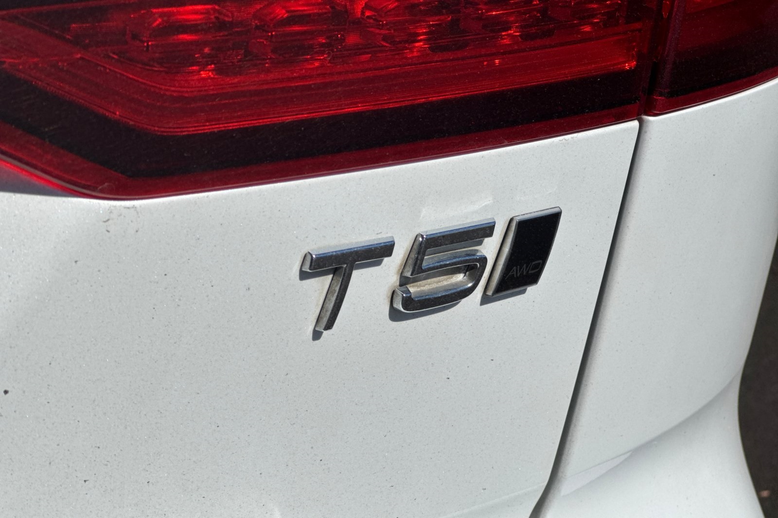 2022 Volvo V60 Cross Country T5 photo 34