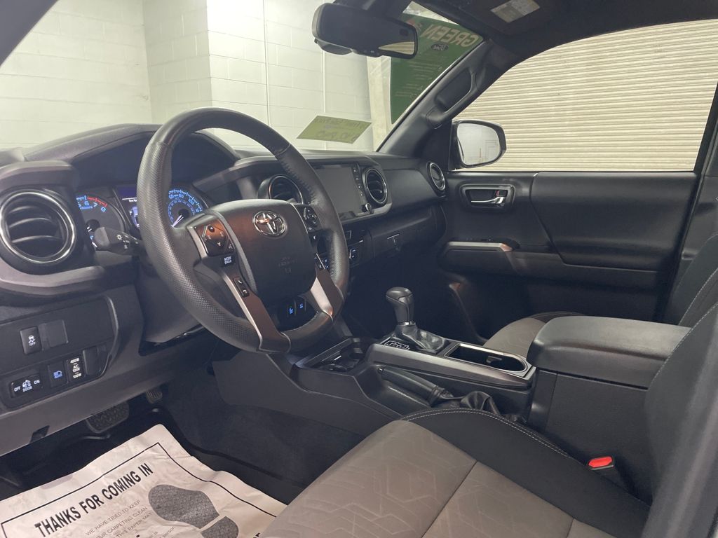 2023 Toyota Tacoma TRD Sport photo 4